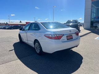 2017  Camry in Woodstock, Ontario - 5 - w320h240px