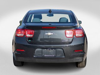 Chevrolet Malibu LS **JAMAIS ACCIDENTÉ+BAS KILO+UN SEUL PROPRIO** 2016 à Charlemagne, Québec - 4 - w320h240px