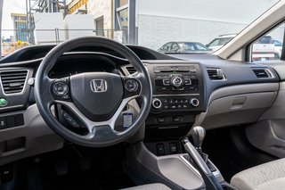Honda Civic Sedan LX 2015 à Charlemagne, Québec - 6 - w320h240px