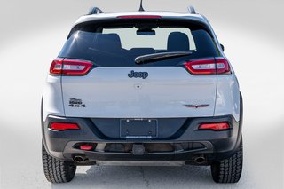 2016 Jeep Cherokee TRAILHAWK **CAMÉRA+MAG+ENSEMBLE REMORQUAGE** in Charlemagne, Quebec - 5 - w320h240px