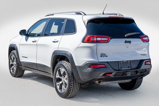 2016 Jeep Cherokee TRAILHAWK **CAMÉRA+MAG+ENSEMBLE REMORQUAGE** in Charlemagne, Quebec - 4 - w320h240px