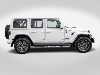 2023 Jeep Wrangler 4xe High Altitude**SIÈGES EN CUIR + HYBRIDE BRANCHABLE in Saint-Jérôme, Quebec - 6 - w320h240px