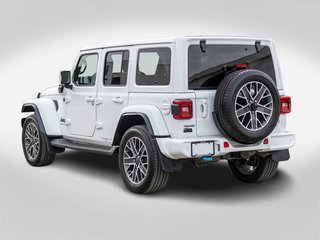 2023 Jeep Wrangler 4xe High Altitude**SIÈGES EN CUIR + HYBRIDE BRANCHABLE in Saint-Jérôme, Quebec - 4 - w320h240px