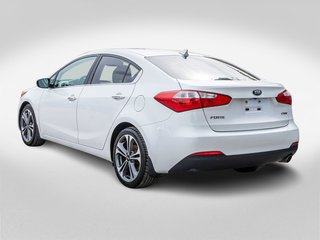 Kia Forte EX**SIÈGES AVANT CHAUFFANTS + CAM DE RECUL 2016 à Charlemagne, Québec - 4 - w320h240px