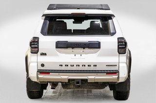 2025 Toyota 4RUNNER HYBRIDE TRAILHUNTER **RARE**JAMAIS ACCIDENTÉ+CUIR+33PO** in Charlemagne, Quebec - 5 - w320h240px