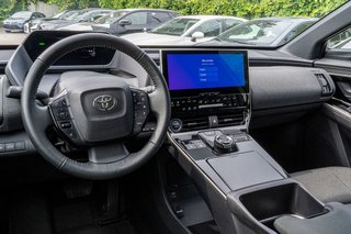 Toyota BZ4X LE **CARPLAY+CAMÉRA+MAG** 2023 à Charlemagne, Québec - 6 - w320h240px