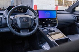 2024 Toyota BZ4X LE **JAMAIS ACCIDENTÉ+CARPLAY+CAMÉRA** in Charlemagne, Quebec - 6 - w320h240px