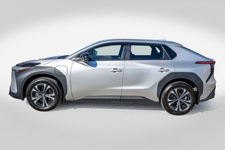 2024 Toyota BZ4X LE **JAMAIS ACCIDENTÉ+CARPLAY+CAMÉRA** in Charlemagne, Quebec - 3 - w320h240px