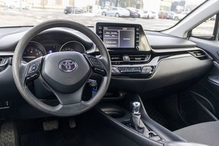 Toyota C-HR LE **JAMAIS ACCIDENTÉ+CAMÉRA+CARPLAY** 2021 à Saint-Jérôme, Québec - 6 - w320h240px