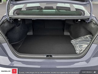 Toyota Camry Hybrid SE Upgrade 2025 à Charlemagne, Québec - 6 - w320h240px
