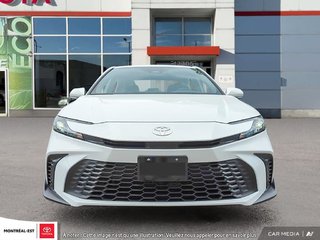 Toyota Camry Hybrid SE Upgrade AWD 2025 à Charlemagne, Québec - 2 - w320h240px