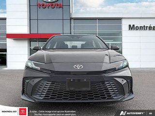 Toyota Camry Hybrid SE 2026 à Charlemagne, Québec - 2 - w320h240px