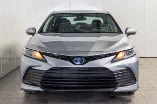 2021 Toyota Camry Hybrid LE **JAMAIS ACCIDENTÉ** CAMÉRA+CARPLAY+MAG in Charlemagne, Quebec - 2 - w320h240px