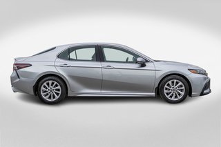 Toyota Camry SE AWD **CUIR+CARPLAY+CAMÉRA+MAG** 2023 à Saint-Jérôme, Québec - 6 - w320h240px