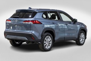 2023 Toyota Corolla Cross LE in Charlemagne, Quebec - 4 - w320h240px