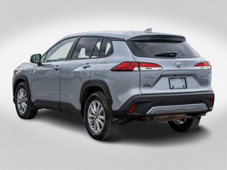 2023 Toyota Corolla Cross LE in Charlemagne, Quebec - 4 - w320h240px