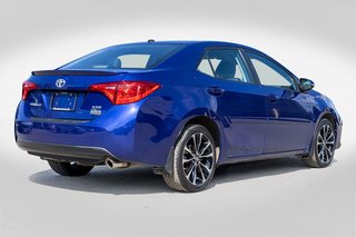 2018 Toyota Corolla XSE **CUIR+TOIT+MAG+SIÈGES ET VOLANT CHAUFFANTS** in Charlemagne, Quebec - 5 - w320h240px