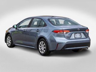 2020 Toyota Corolla LE in Saint-Jérôme, Quebec - 4 - w320h240px