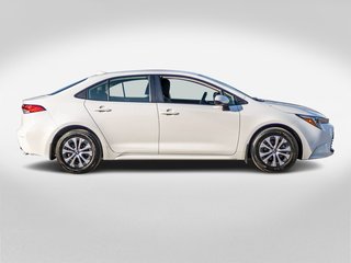 2025 Toyota COROLLA HYBRIDE LE **CARPLAY, SIÈGES AVANT CHAUFFANTS** in Saint-Jérôme, Quebec - 6 - w320h240px