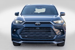 2024 Toyota GRAND HIGHLANDER HYBRIDE PLATINUM MAX **JAMAIS ACCIDENTÉ+CUIR+TOIT PANO** in Charlemagne, Quebec - 2 - w320h240px