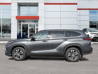 2024  Highlander XLE in Charlemagne, Quebec - 3 - w320h240px