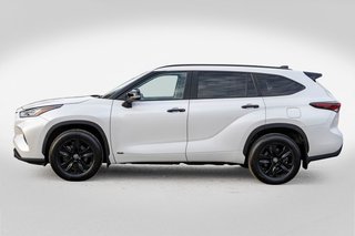 2024 Toyota Highlander Hybride XLE NIGHTSHADE **RARE*JAMAIS ACCIDENTÉ+CUIR+TOIT** in Charlemagne, Quebec - 3 - w320h240px