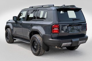 Toyota Land Cruiser **JAMAIS ACCIDENT**RARE**CUIR+TOIT+CARPLAY+MAG** 2024 à Charlemagne, Québec - 4 - w320h240px