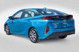 2021 Toyota PRIUS PRIME **HYBRIDE BRANCHABLE**JAMAIS ACCIDENTÉ** in Charlemagne, Quebec - 4 - w320h240px