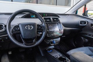 2021 Toyota PRIUS PRIME **HYBRIDE BRANCHABLE**JAMAIS ACCIDENTÉ** in Charlemagne, Quebec - 6 - w320h240px