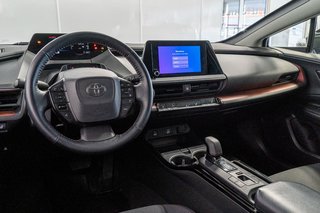 PRIUS PRIME SE **HYBRIDE BRANCHABLE **JAMAIS ACCIDENTÉ** 2023 à Charlemagne, Québec - 6 - w320h240px