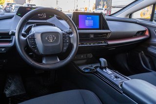 2024 Toyota Prius Prime SE **HYBRIDE BRANCHABLE**JAMAIS ACCIDENTÉ** in Charlemagne, Quebec - 6 - w320h240px