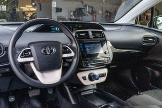 Toyota Prius DÉMARRAGE À BOUTON POUSSOIR+BLUETOOTH+CAMÉRA** 2017 à Charlemagne, Québec - 6 - w320h240px