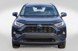 2019 Toyota RAV4 Hybride XLE **JAMAIS ACCIDENTÉ+TOIT+MAG+CARPLAY+CAMÉRA** in Charlemagne, Quebec - 2 - w320h240px
