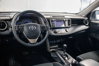 2013 Toyota RAV4 XLE AWD **JAMAIS ACCIDENTÉ** TOIT+MAG+BLUETOOTH in Charlemagne, Quebec - 6 - w320h240px