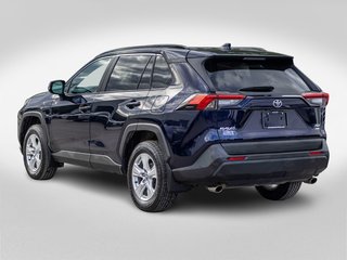 Toyota RAV4 XLE**JAMAIS ACCIDENTÉ + TOIT + CAM DE RECUL + MAGS 2019 à Saint-Jérôme, Québec - 4 - w320h240px