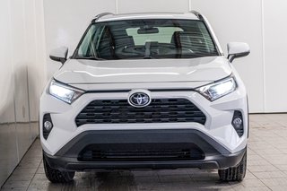 Toyota RAV4 XLE AWD+TOIT+MAG+CARPLAY+SIEGES CHAUFFANTS 2020 à Charlemagne, Québec - 2 - w320h240px