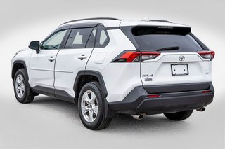 Toyota RAV4 XLE **JAMAIS ACCIDENTÉ+TOIT+MAG+CAMÉRA** 2021 à Charlemagne, Québec - 3 - w320h240px