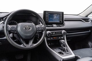 2021 Toyota RAV4 LE AWD **JAMAIS ACCIDENTÉ+CARPLAY+CAMÉRA** in Charlemagne, Quebec - 6 - w320h240px