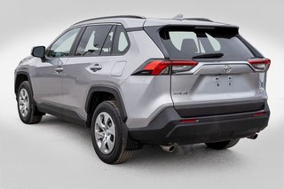 2021 Toyota RAV4 LE AWD **JAMAIS ACCIDENTÉ+CARPLAY+CAMÉRA** in Charlemagne, Quebec - 4 - w320h240px