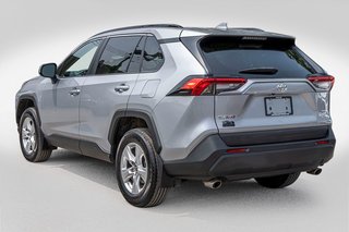 Toyota RAV4 XLE **JAMAIS ACCIDENTÉ+CARPLAY+CAMÉRA+MAG** 2021 à Charlemagne, Québec - 4 - w320h240px