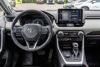 2021 Toyota RAV4 LIMITED **JAMAIS ACCIDENTÉ+CUIR+TOIT+19PO+CARPLAY* in Charlemagne, Quebec - 6 - w320h240px