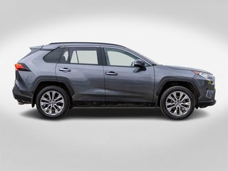 Toyota RAV4 Limited 2021 à Charlemagne, Québec - 6 - w320h240px