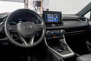 2022 Toyota RAV4 Hybride SE **JAMAIS ACCIDENTÉ+CARPLAY+CAMÉRA+MAG** in Charlemagne, Quebec - 5 - w320h240px