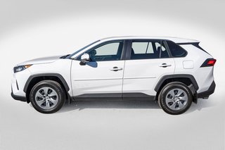 2022 Toyota RAV4 LE AWD **JAMAIS ACCIDENTÉ+CARPLAY+CAMÉRA** in Charlemagne, Quebec - 3 - w320h240px