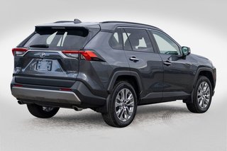 2023 Toyota RAV4 LIMITED **JAMAIS ACCIDENTÉ+CUIR+TOIT+19PO+CARPLAY* in Charlemagne, Quebec - 6 - w320h240px