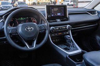 2023 Toyota RAV4 XLE AWD **JAMAIS ACCIDENTÉ** CARPLAY+CAMÉRA+MAG** in Charlemagne, Quebec - 6 - w320h240px
