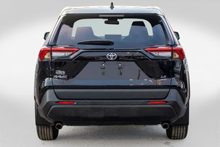 2023 Toyota RAV4 LE AWD **JAMAIS ACCIDENTÉ+CARPLAY+CAMÉRA** in Charlemagne, Quebec - 5 - w320h240px