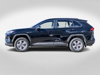 2025 Toyota RAV4 XLE in Charlemagne, Quebec - 3 - w320h240px
