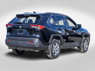 2025 Toyota RAV4 XLE in Charlemagne, Quebec - 6 - w320h240px