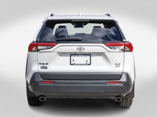 Toyota RAV4 XLE PREMIUM **JAMAIS ACCIDENTÉ+CUIR+TOIT+19PO** 2025 à Saint-Jérôme, Québec - 4 - w320h240px